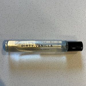 Heretic dirty vanilla fragrance unused but no box rollerball